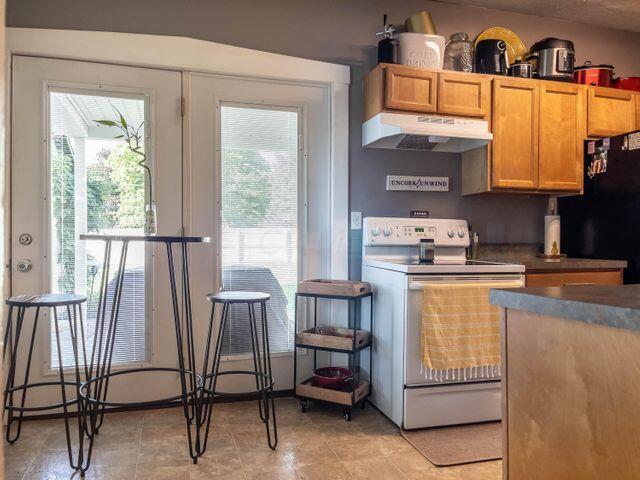 620 Runkle Street West Liberty, OH 43357 - Photo 44 of 74 Breakfast Area