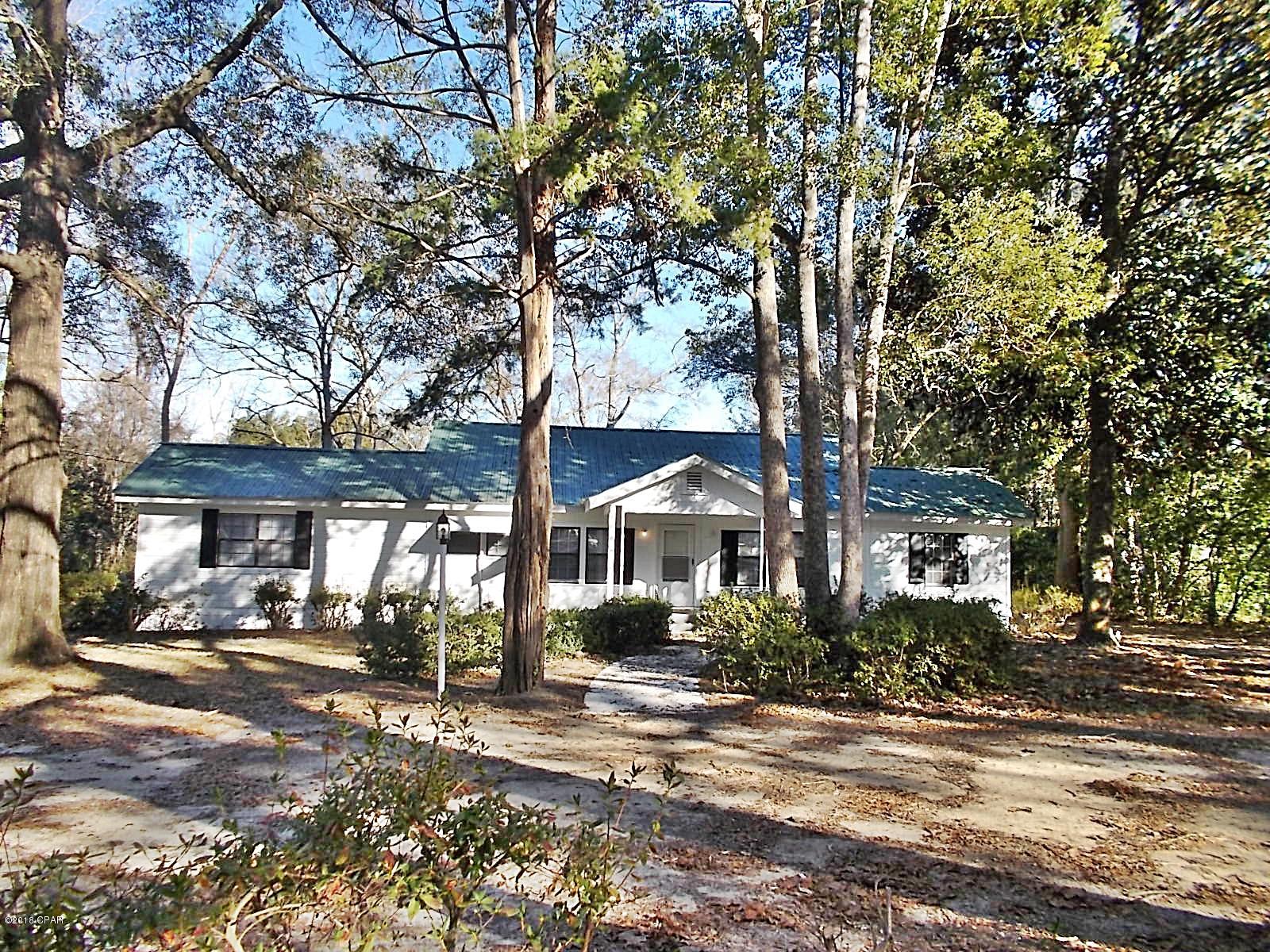 2042 Porter Avenue Grand Ridge, FL 32442 - Photo 1 of 13 Gallery Image 1
