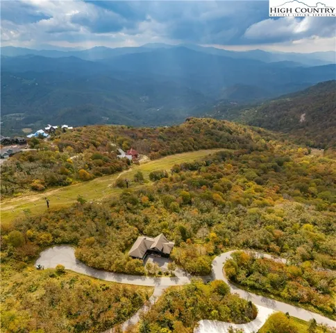 $355,000 | Oz Road, Beech Mountain, NC 28604