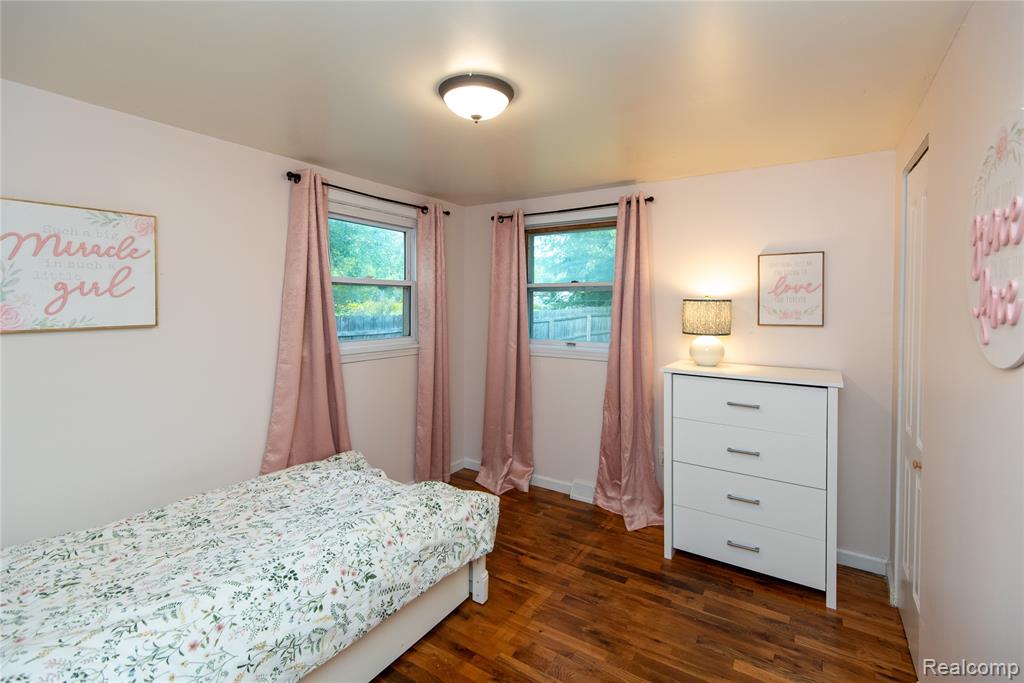 4034 North Genesee Road Flint, MI 48506 - Photo 25 of 36