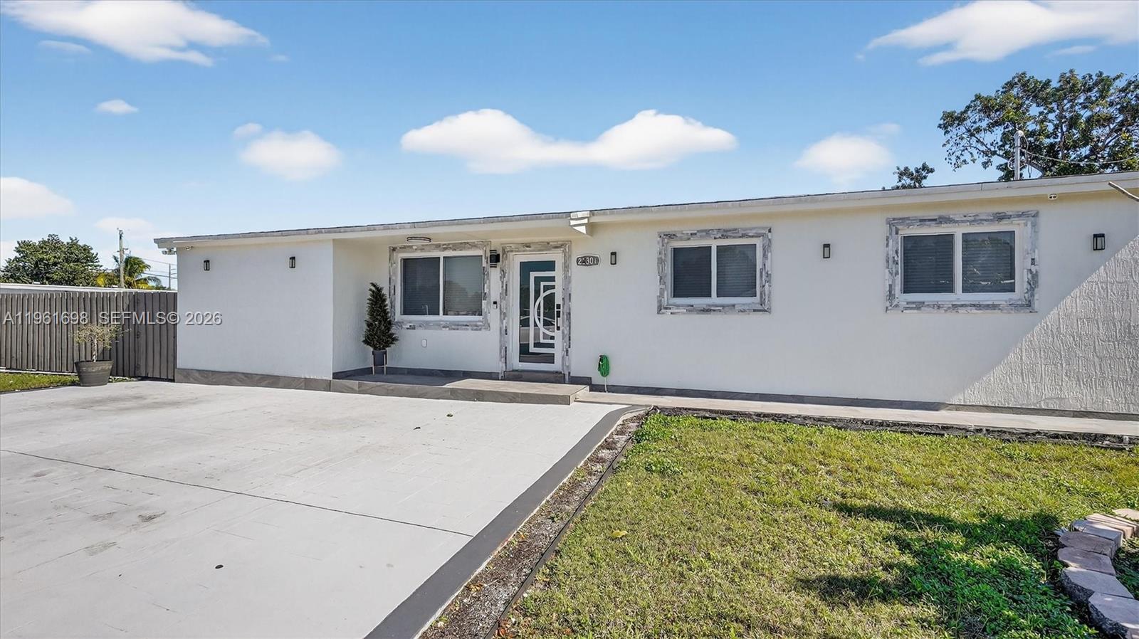 22301 Southwest 117th Place Miami, FL 33170 - Photo 6 of 29