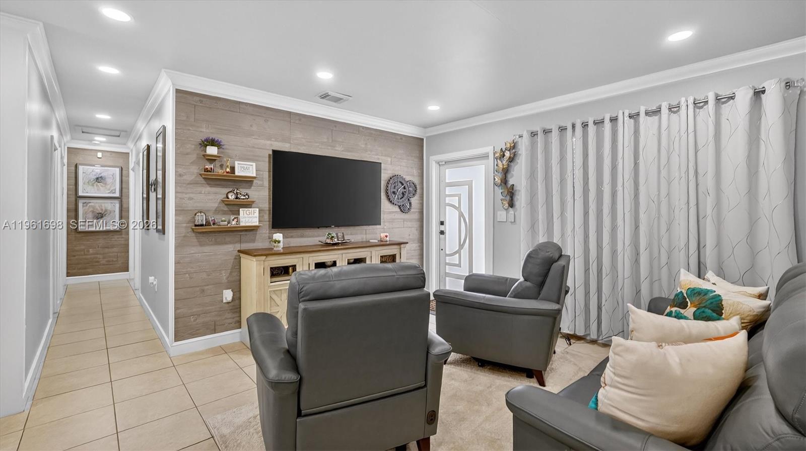 22301 Southwest 117th Place Miami, FL 33170 - Photo 10 of 29