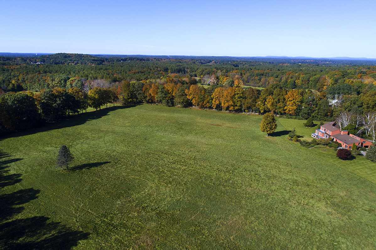 90 R Winnicutt Road Stratham, NH 03885 - Photo 2 of 24 Gallery Image 2