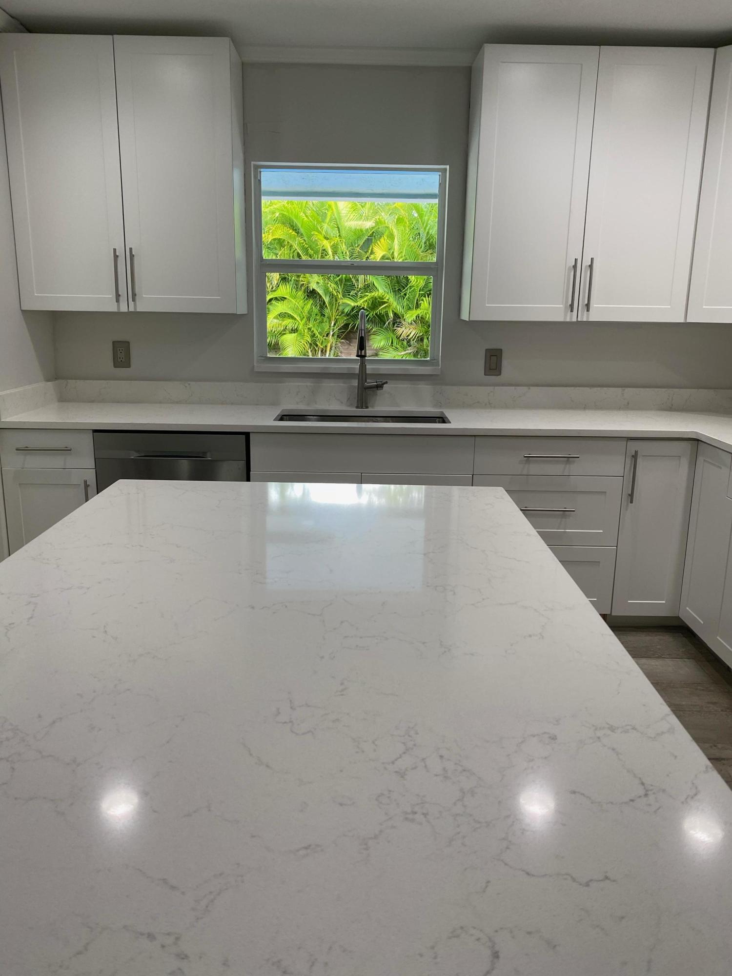 759 Bailey Street Boca Raton, FL 33487 - Photo 12 of 22 BEF3F8B5-FCE6-4391-A89D-E136D2E8C184