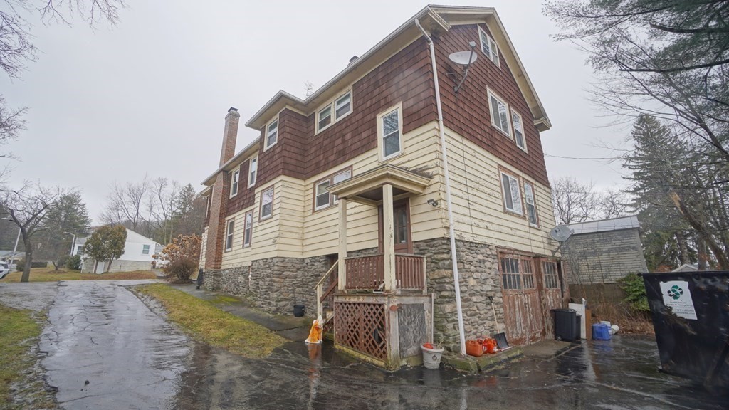 69 Hadwen Road Worcester, MA 01602 - Photo 6 of 7
