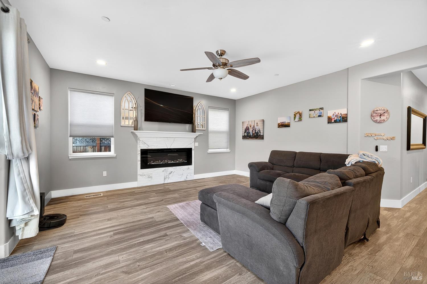 4690 Paulette Place Santa Rosa, CA 95403 - Photo 13 of 38