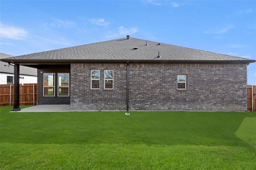 4017 Alpine Street Midlothian, TX 76065 - Photo 30 of 31 4017 Alpine Back1