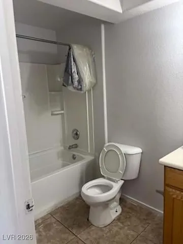 $950 | 231 West Philadelphia Avenue, Unit 2, Las Vegas, NV 89102