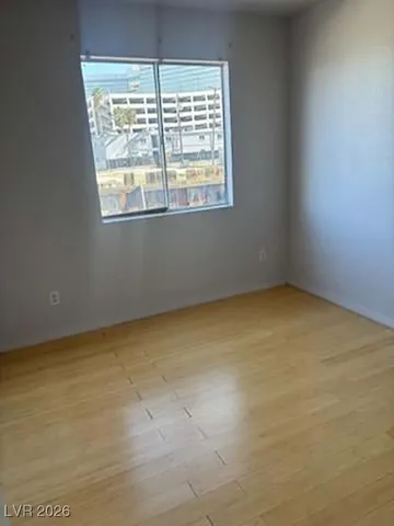 $950 | 231 West Philadelphia Avenue, Unit 2, Las Vegas, NV 89102