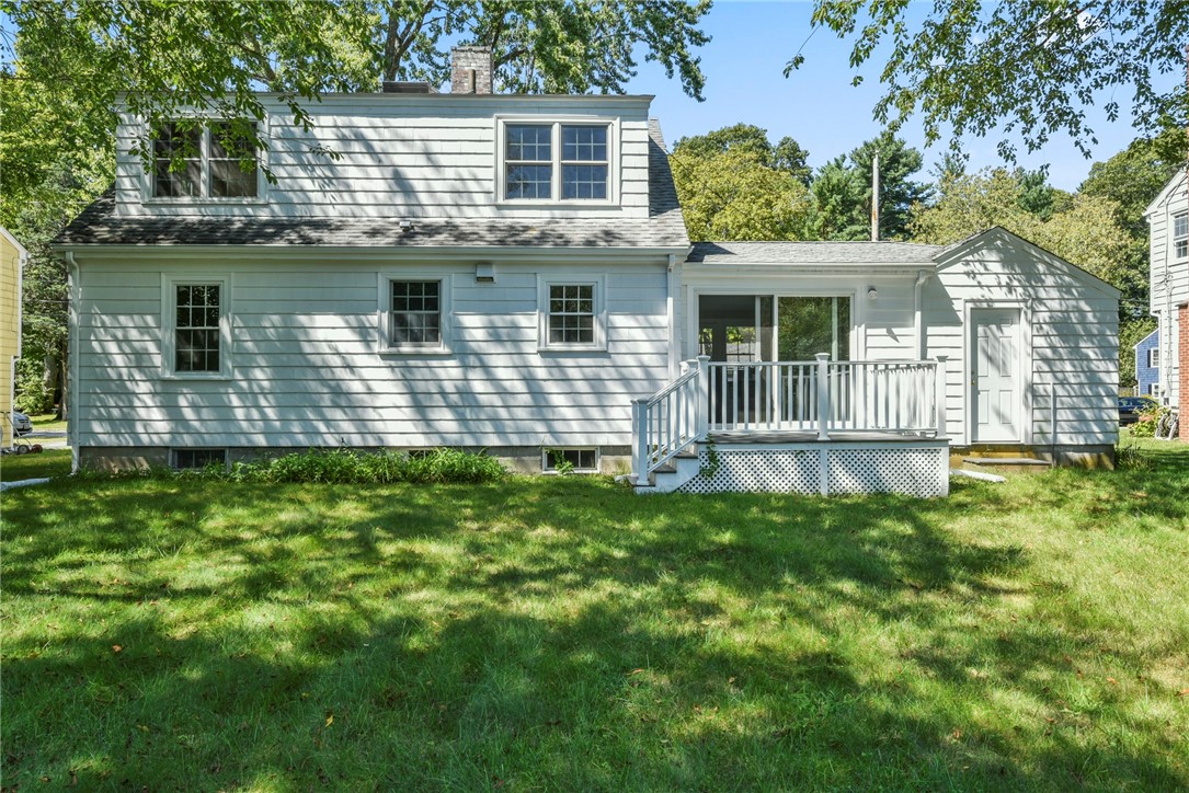 7 Paquin Road Barrington, RI 02806 - Photo 17 of 42 Gallery Image 17