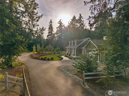 $3,300,000 | 7077 Northeast Ridge Lane, Bainbridge Island, WA 98110