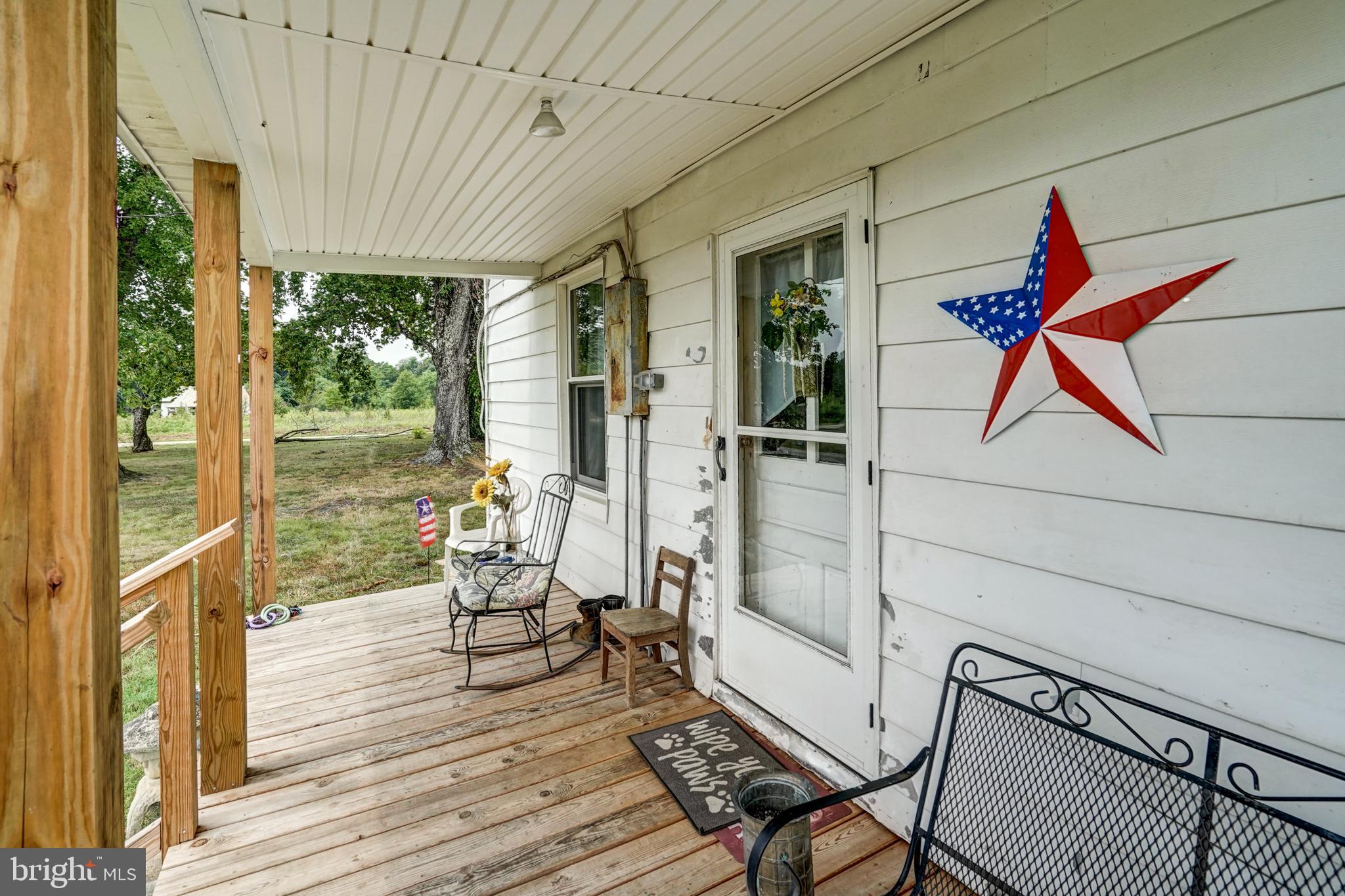 334 Byrd Mill Road Louisa, VA 23093 - Photo 4 of 39