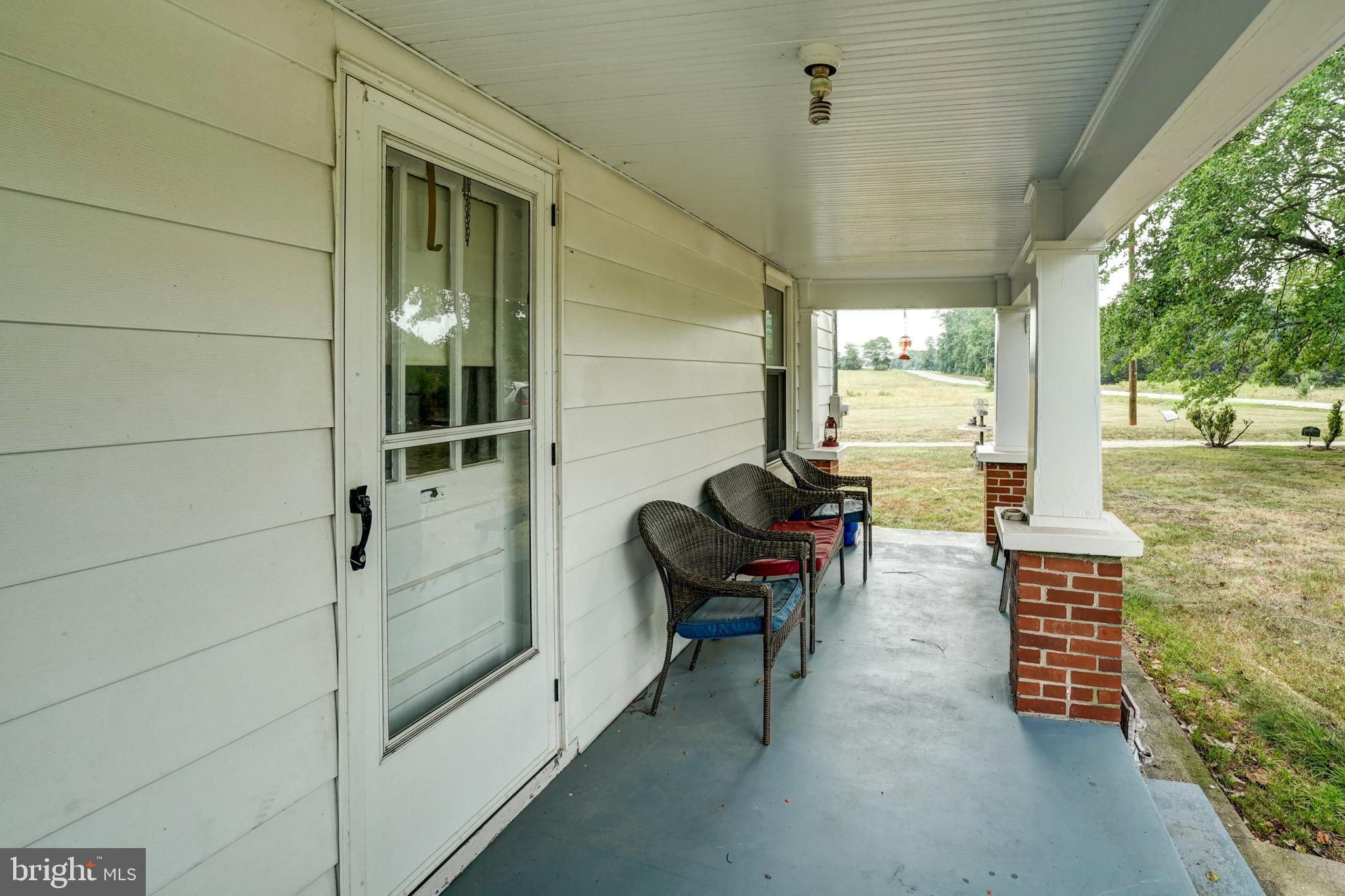 334 Byrd Mill Road Louisa, VA 23093 - Photo 5 of 39