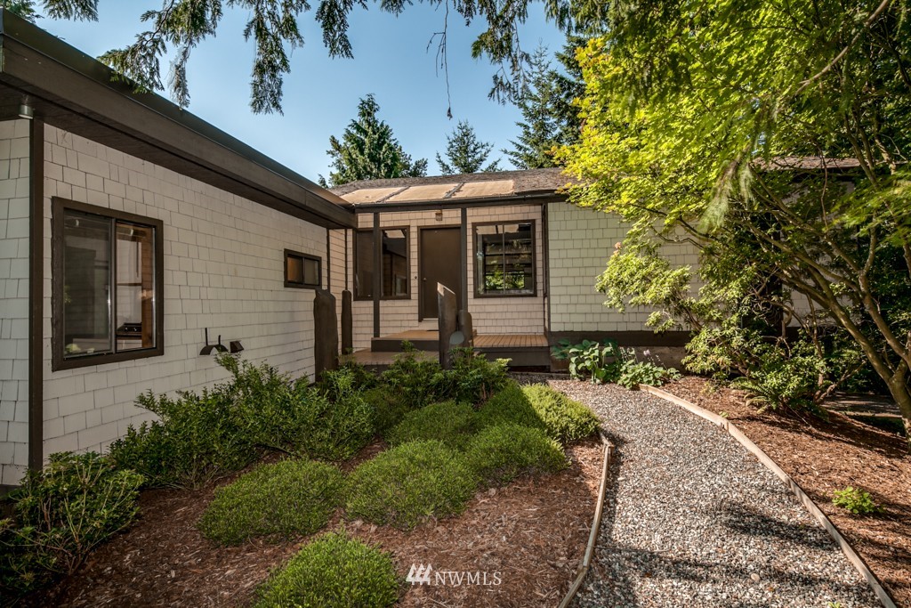 1450 Telegraph Road Bellingham, WA 98226 - Photo 18 of 24 Gallery Image 18