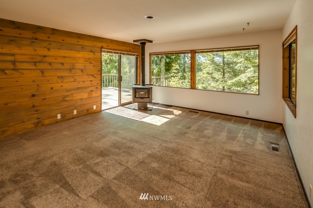 1450 Telegraph Road Bellingham, WA 98226 - Photo 4 of 24 Gallery Image 4