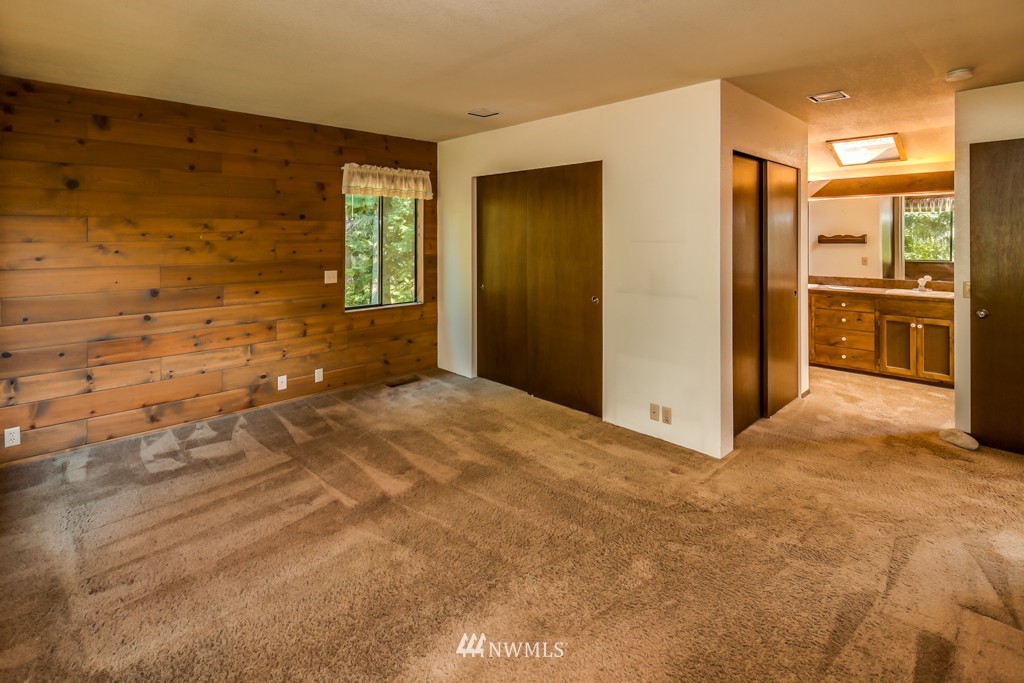 1450 Telegraph Road Bellingham, WA 98226 - Photo 10 of 24 Gallery Image 10