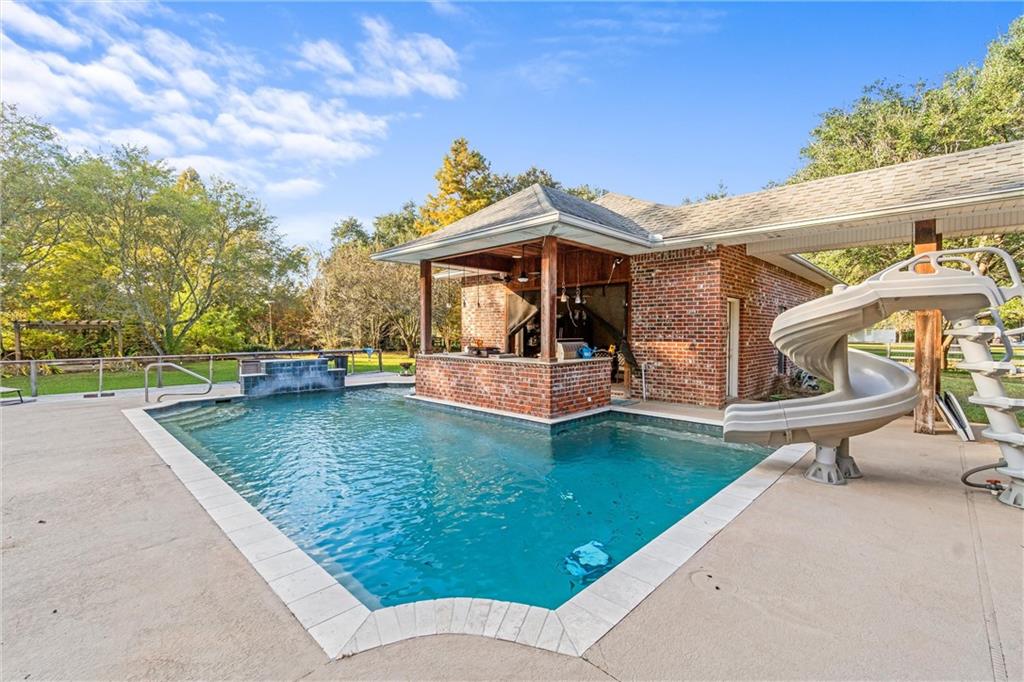 10462 Lovett Road Baton Rouge, LA 70818 - Photo 2 of 20