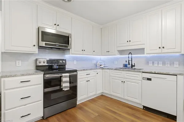 $345,000 | 504 North Greenbriar Street, Liberty, NC 27298