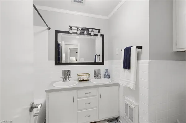 $345,000 | 504 North Greenbriar Street, Liberty, NC 27298