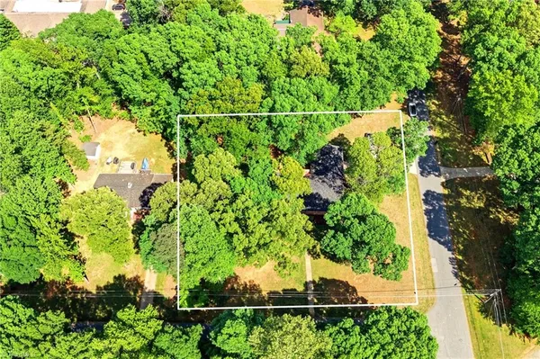 $345,000 | 504 North Greenbriar Street, Liberty, NC 27298