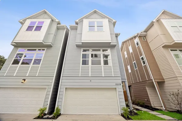 $2,950 | 2125 Hoskins Drive, Unit C, Houston, TX 77080