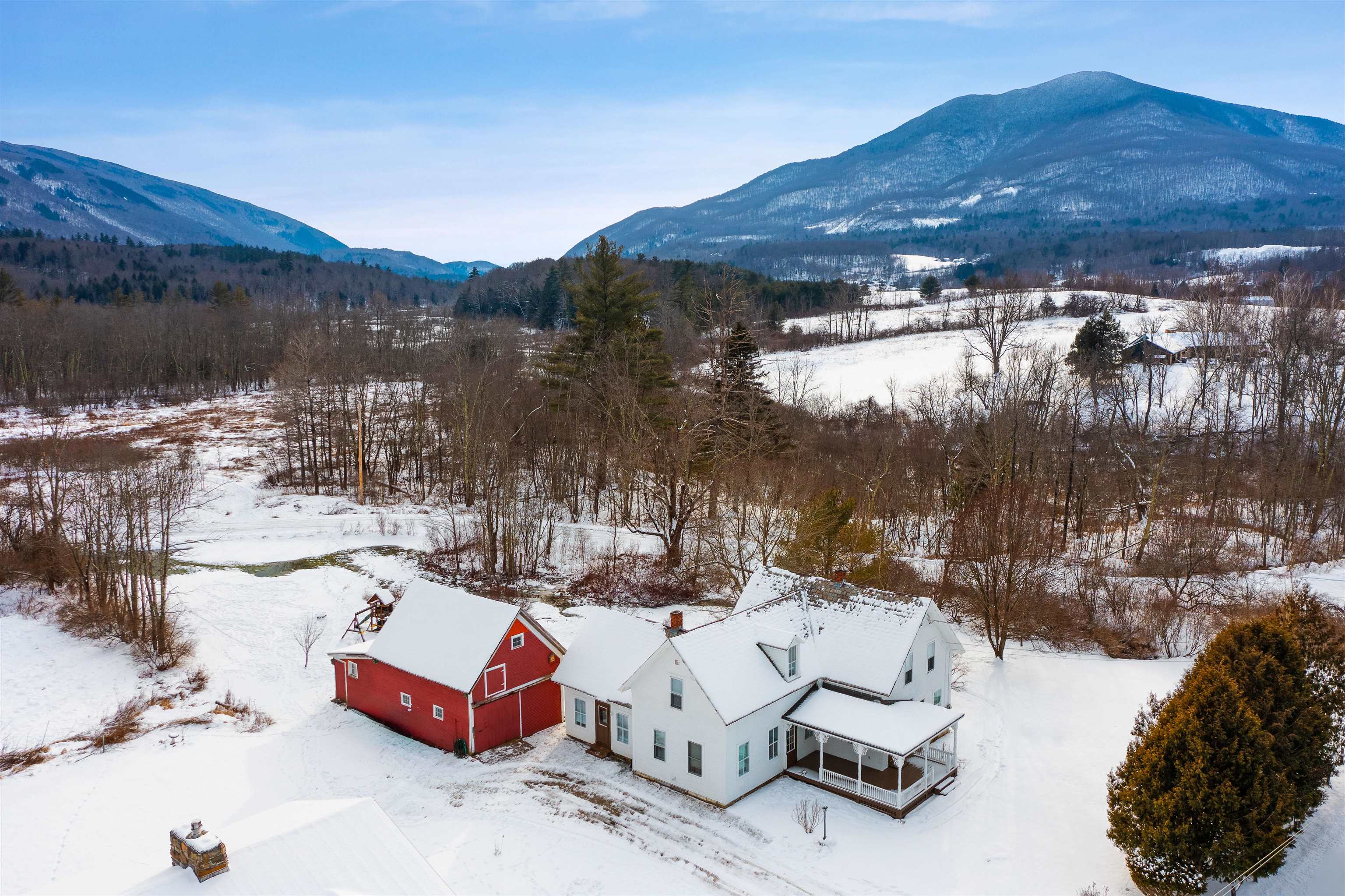 414 Brooklyn Road Mount Tabor, VT 05739 - Photo 1 of 40