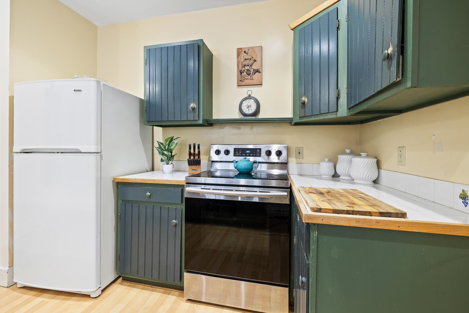 414 Brooklyn Road Mount Tabor, VT 05739 - Photo 10 of 40