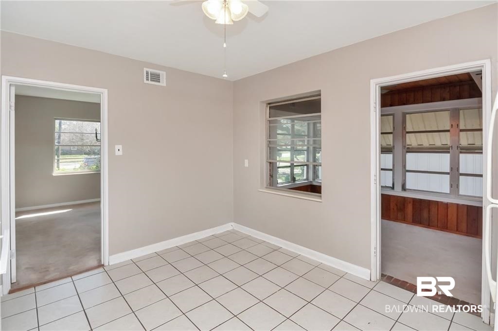 2912 Jennings Drive Mobile, AL 36606 - Photo 5 of 35