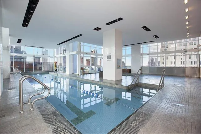 $799,000 | 350 West 42nd Street, Unit 18E | Hell's Kitchen