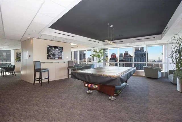 $799,000 | 350 West 42nd Street, Unit 18E | Hell's Kitchen