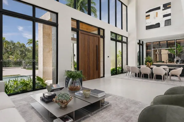 $11,995,000 | 6730 Southwest 115th Street, Pinecrest, FL 33156