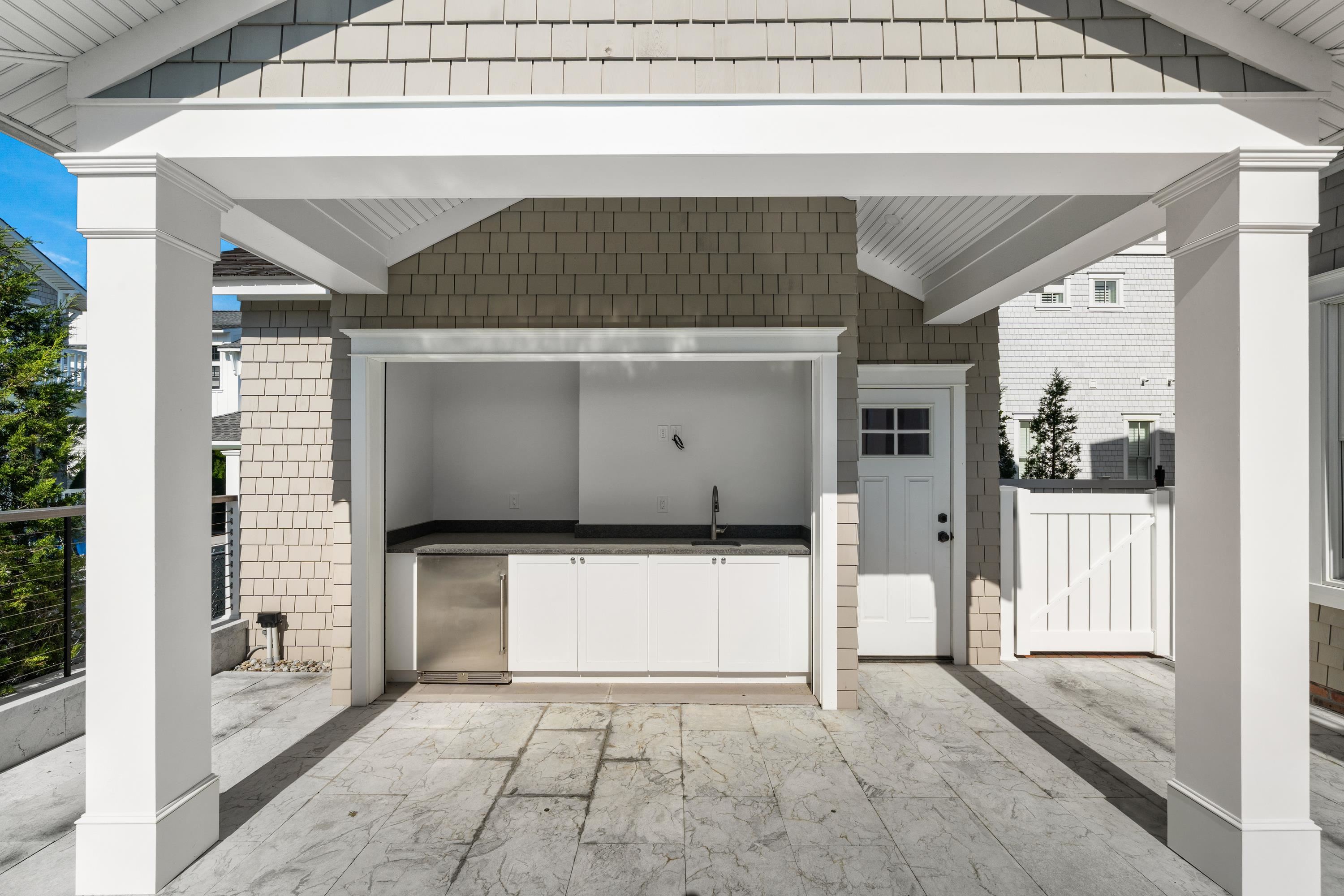 145 112th Stone Harbor, NJ 08247 - Photo 21 of 44
