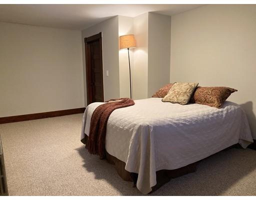18 Nagle Street Springfield, MA 01151 - Photo 21 of 35