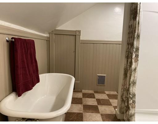 18 Nagle Street Springfield, MA 01151 - Photo 25 of 35