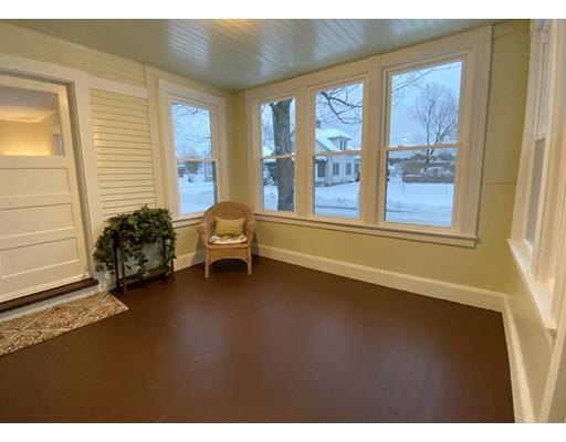 18 Nagle Street Springfield, MA 01151 - Photo 5 of 35