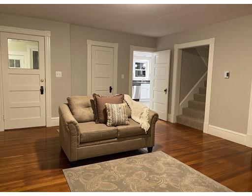 18 Nagle Street Springfield, MA 01151 - Photo 9 of 35