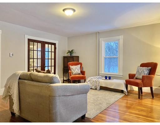 18 Nagle Street Springfield, MA 01151 - Photo 10 of 35