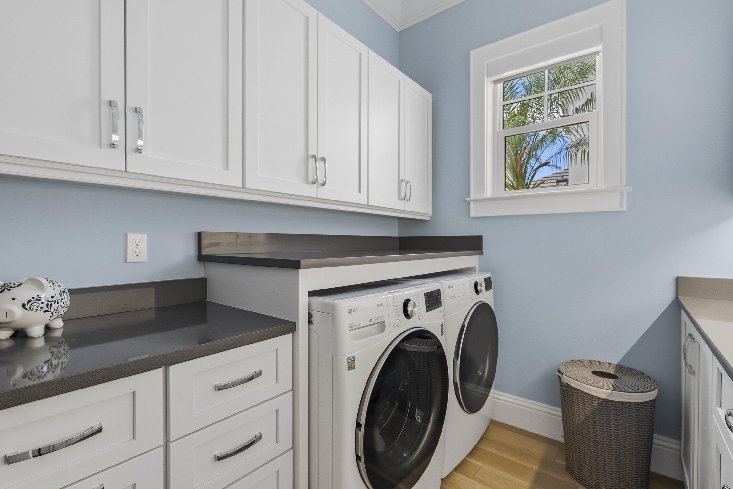 3973 Southeast Topsail Court Stuart, FL 34997 - Photo 22 of 38 a view of livingroom with washer and dryer