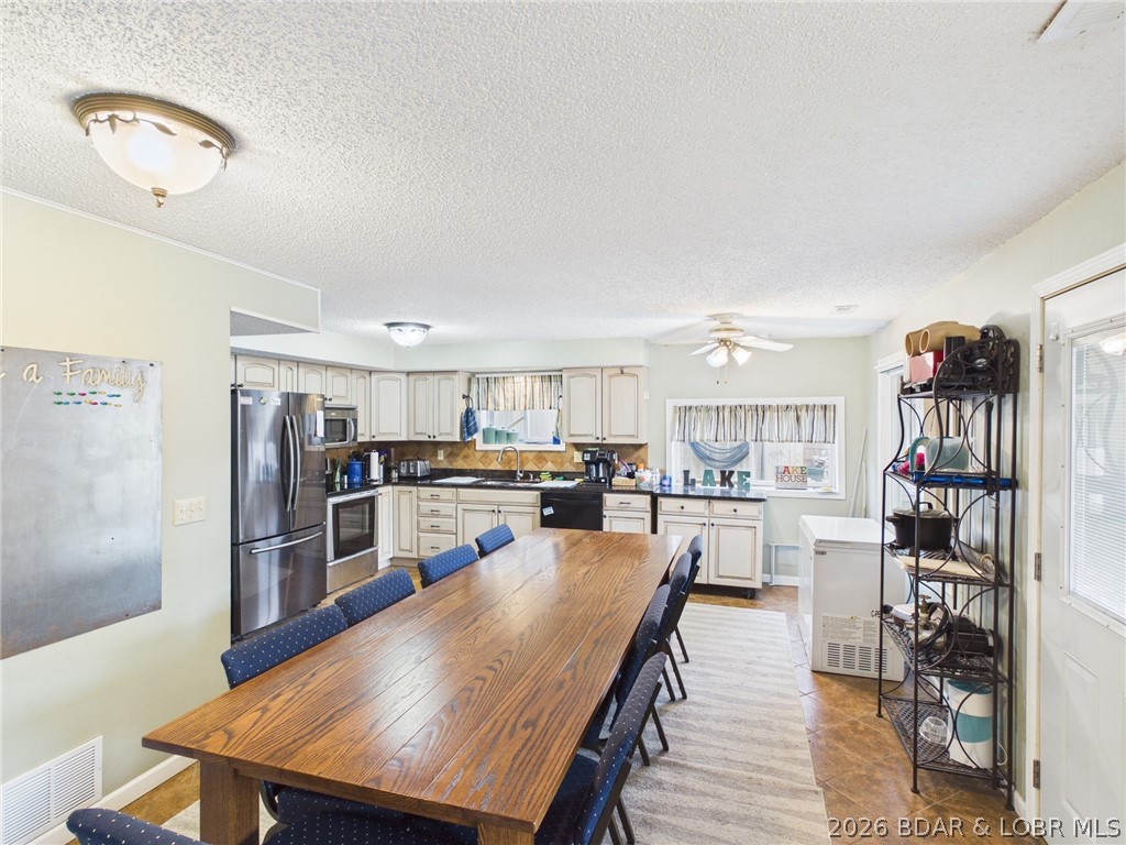 28409 King Road Gravois Mills, MO 65037 - Photo 37 of 60