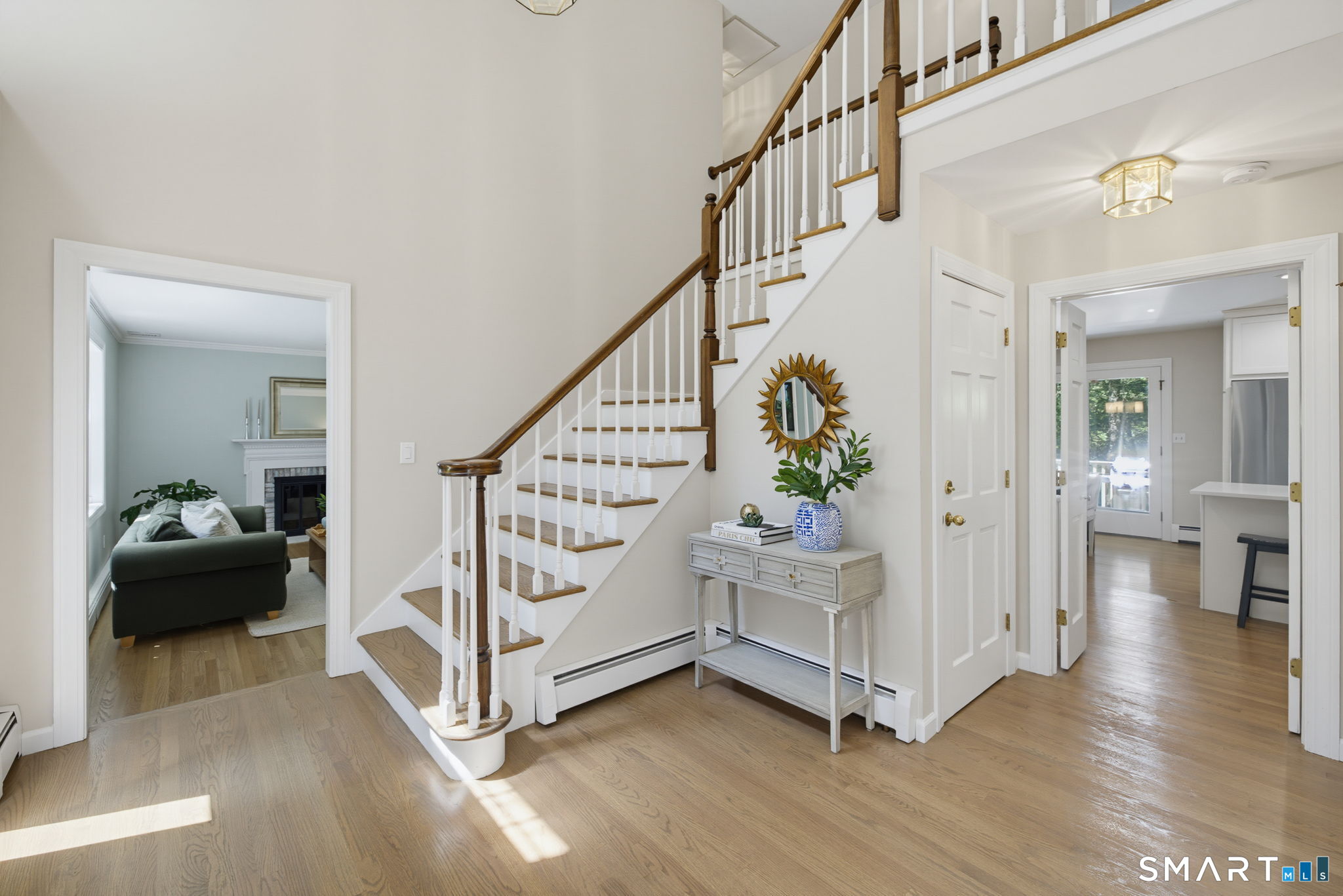 212 Cold Spring Road Avon, CT 06001 - Photo 4 of 39