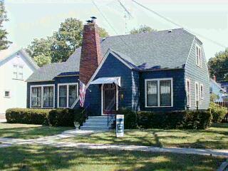 611 Elm Street Three Rivers, MI 49093 - Photo 1 of 7 Primary Photo
