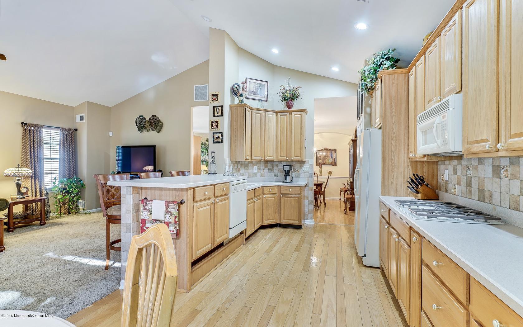 72 Drayton Road Manchester Township, NJ 08759 - Photo 26 of 44 26