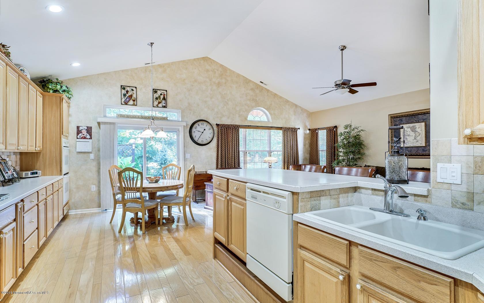 72 Drayton Road Manchester Township, NJ 08759 - Photo 30 of 44 30