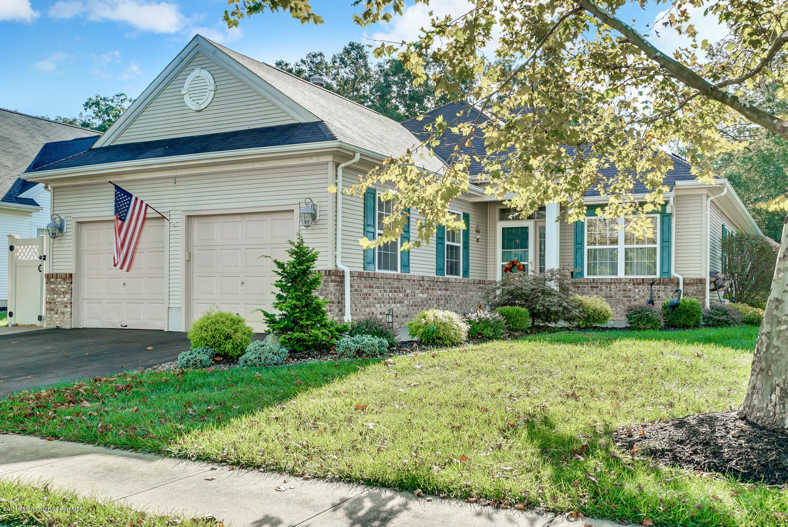 72 Drayton Road Manchester Township, NJ 08759 - Photo 3 of 44 ed7e7002-faf6-4847-b34c-1bb791ef35f3