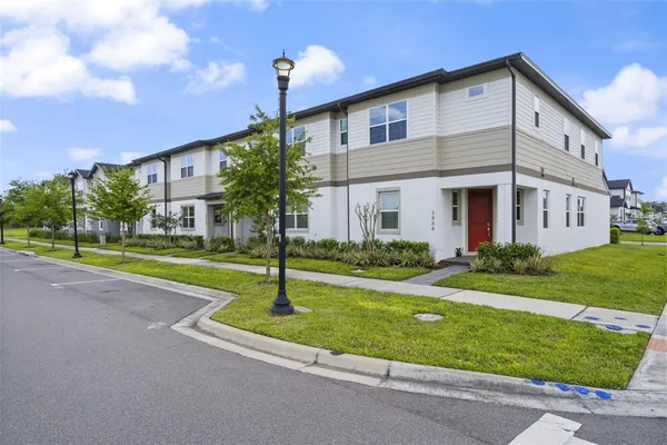 $1,950 | 3862 Knotty Pne Street, St. Cloud, FL 34772