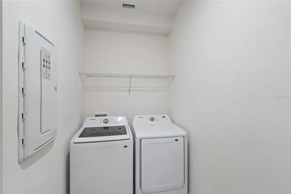 $1,950 | 3862 Knotty Pne Street, St. Cloud, FL 34772