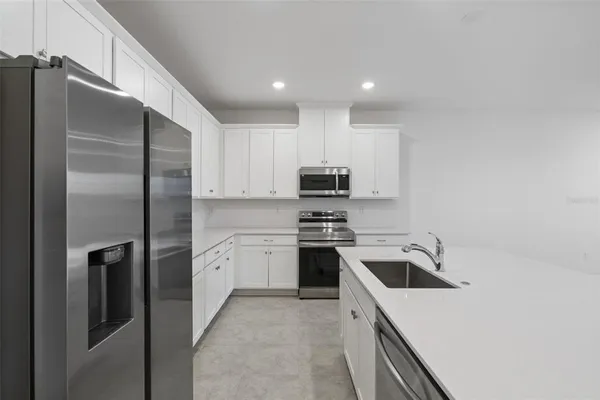 $1,950 | 3862 Knotty Pne Street, St. Cloud, FL 34772