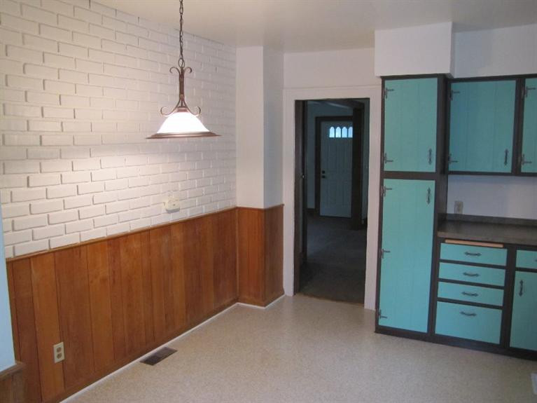 557 Allen Road Milan, MI 48160 - Photo 12 of 37 Photo 12