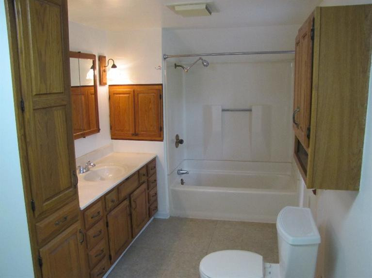 557 Allen Road Milan, MI 48160 - Photo 2 of 37 Photo 2