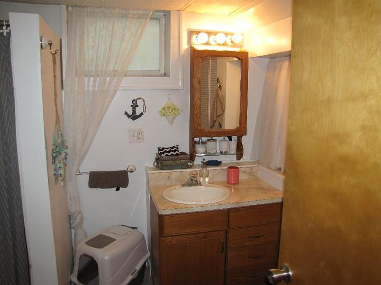 557 Allen Road Milan, MI 48160 - Photo 35 of 37 Photo 35